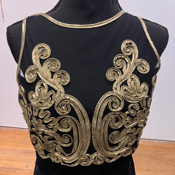 Scott McClintock, black and gold velvet dress - Picture 3 of 13